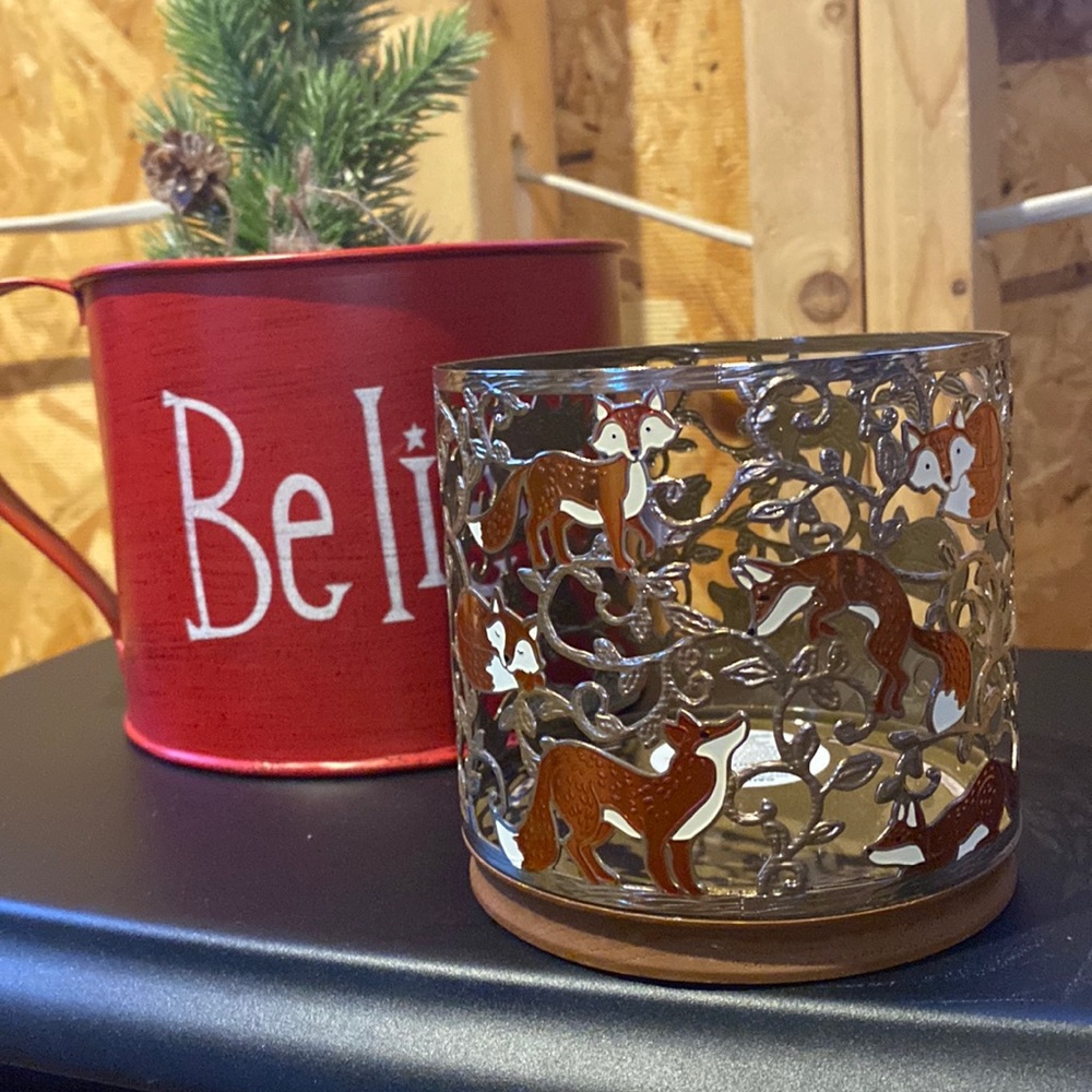 Bath & Body candle holder